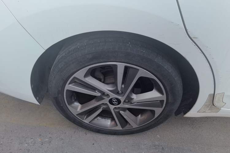 Used Hyundai Elantra (6th Generation / Lingdong) 2016 1.6L Automatic ZhiXuan – Elite Version
