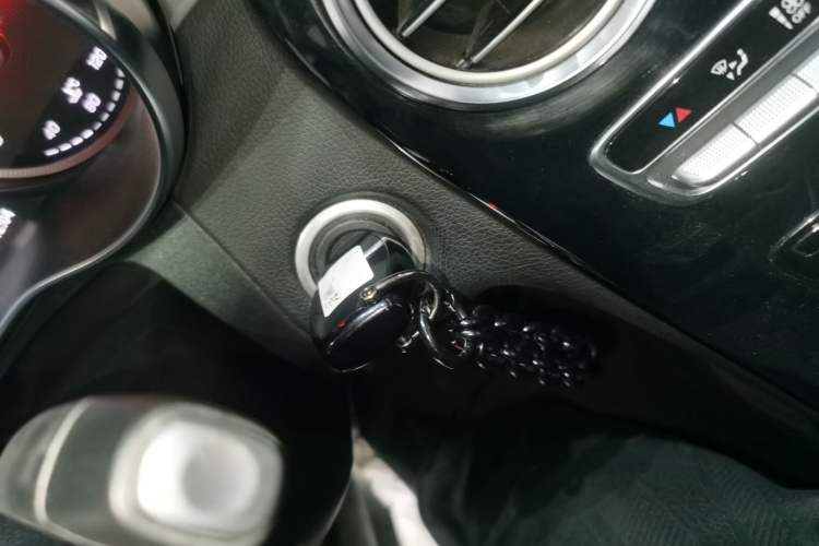 Used Mercedes-Benz C-Class 2017 Facelift C 200 Coupe