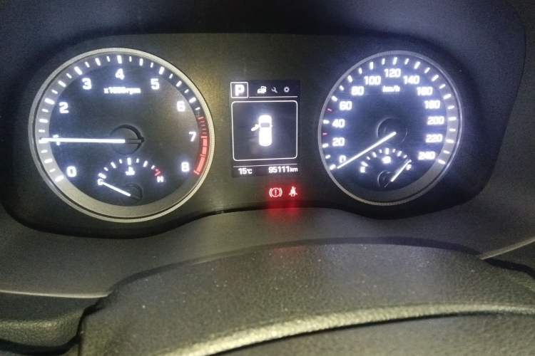 Used Hyundai Tucson 2015 1.6T Dual-Clutch Two-Wheel-Drive Smart Model
