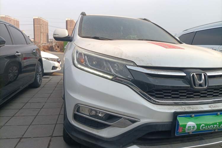 Used Honda CR-V 2016 2.0L two-wheel drive Urban Edition
