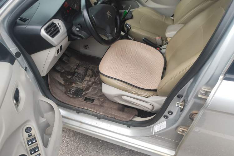 Used Citroen Elysee 2014 1.6L Manual Fashion Edition
