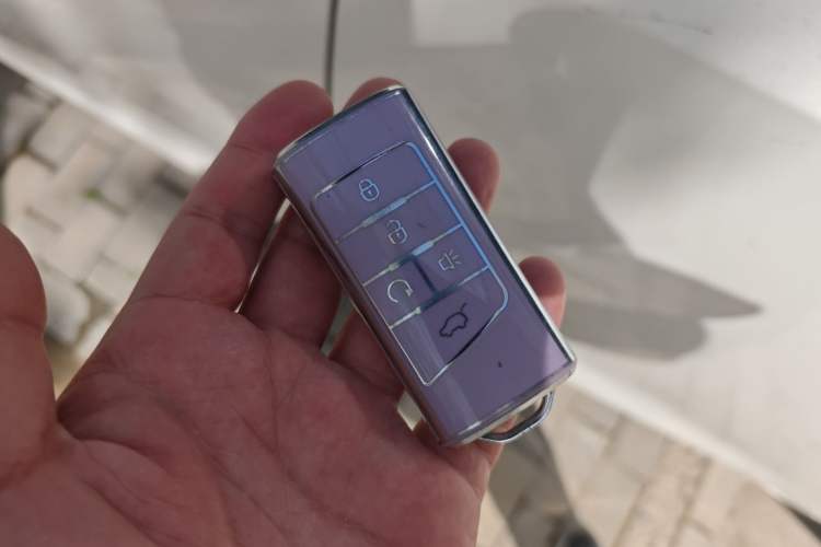 Used GAC Trumpchi M6 2019 270T DCT Prestige Edition (7-seater) China VI Vehicle Key