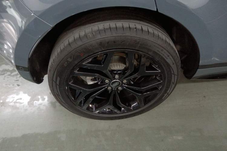 Used Land Rover Range Rover Evoque 2020 249 PS R-DYNAMIC S Black Edition Sport Version
