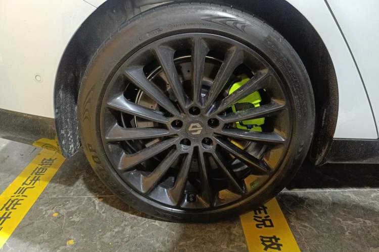 Used Leapmotor C01 2023 630 All-Wheel-Drive Performance Version
