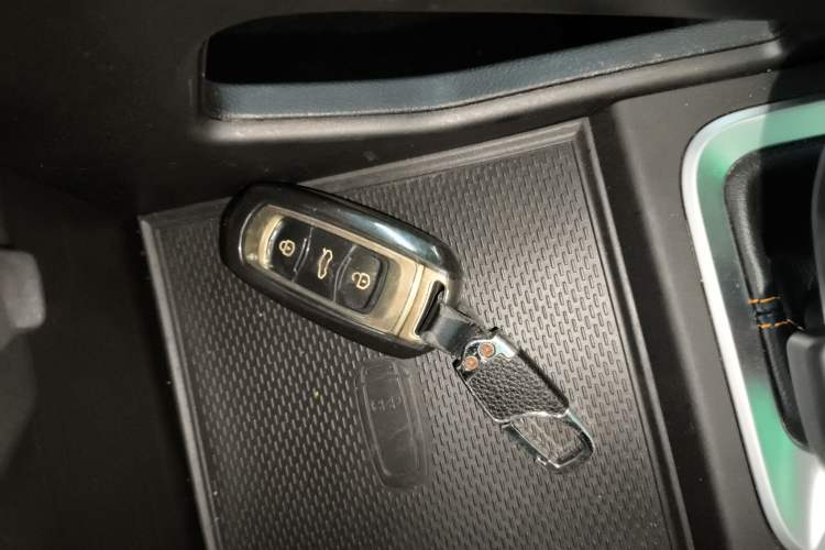 Used Livan X3 PRO 2022 1.5L CVT Xiao Sa Vehicle Key