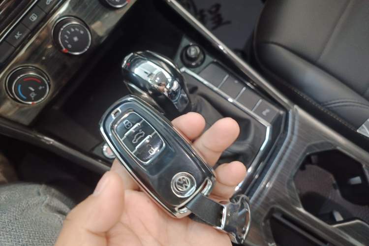 Used Volkswagen Lavida 2019 1.5L Automatic Comfort Edition China VI Standard Vehicle Key