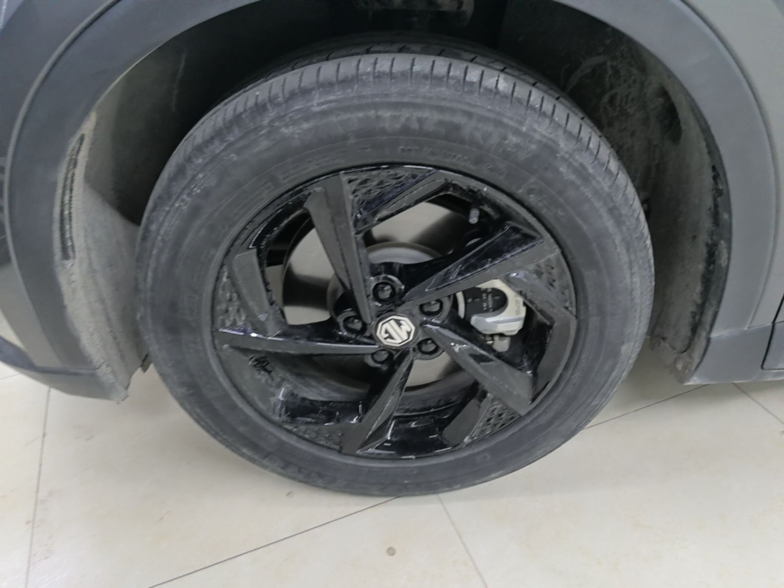 MG ES5 2025 425 Pro Rear-Drive Version — снимка 10