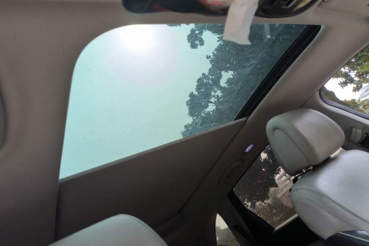 Used Kia Sorento 2015 Sorento L 2.2T Diesel 4WD Elite Edition 7 Seats China IV Standard