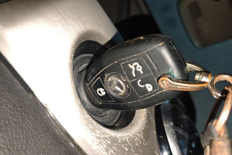 Used Mercedes-Benz GLK-Class 2013 GLK 300 4MATIC Fashion Model