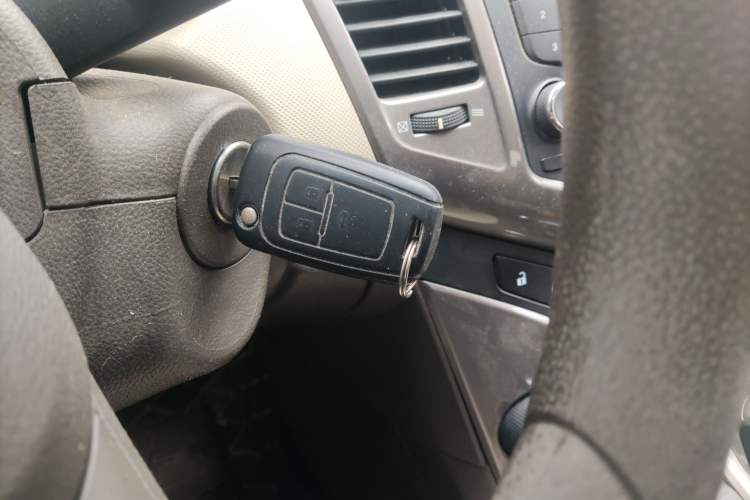 Used Chevrolet Cruze 2015 1.5L Classic SE AT Vehicle Key