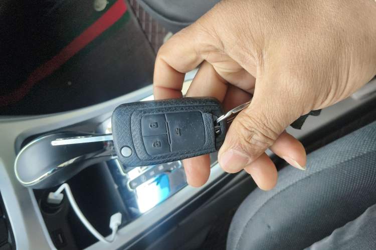 Used Buick GT 2013 GT 1.6L Automatic Fashion Edition Vehicle Key