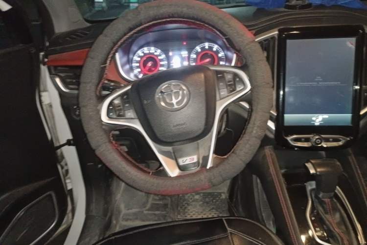 Used Brilliance V3 2017 1.5L Automatic Smart Version
