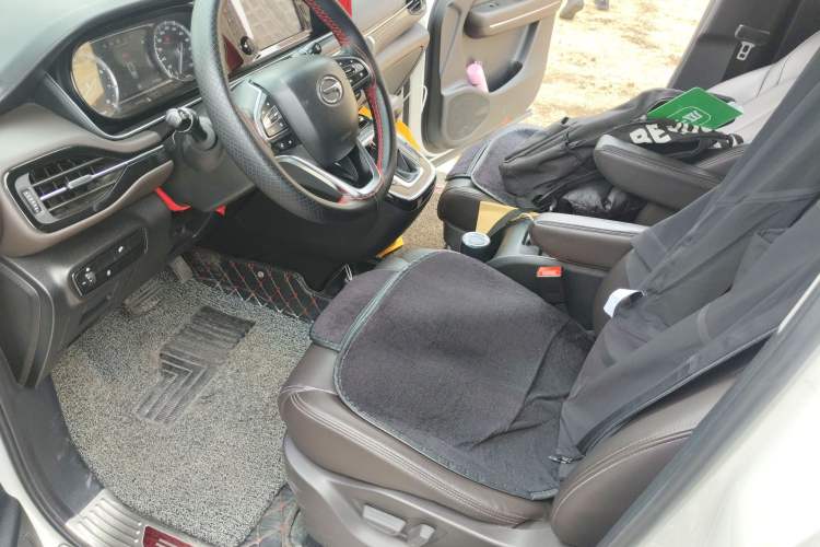 Used GAC Trumpchi M6 2019 270T Automatic Luxury Edition (7-seater) China V Standard Left Front Seat