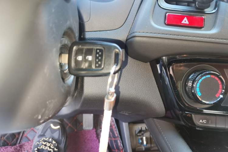 Used Honda Vezel 2015 1.5L CVT two-wheel drive Comfort trim