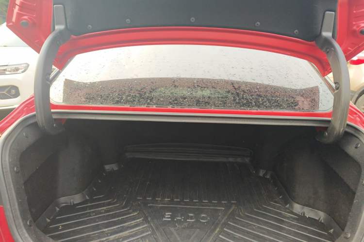 Used CHANGAN Eado 2020 PLUS Blue Whale NE 1.4T GDI DCT Prestige Model Trunk