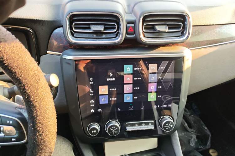 Used Lynk & Co 03 2019 1.5TD DCT JingPro Edition China VI Standard
