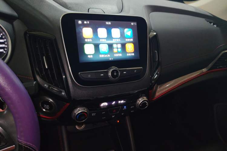 Used CHANGAN CS55 2018 1.5T Automatic Colorful Edition China V Standard Audio And AC Panel