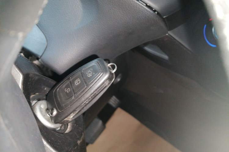 Used Ford Focus 2018 Sedan Classic EcoBoost 180 Automatic Elite Model Interior 1