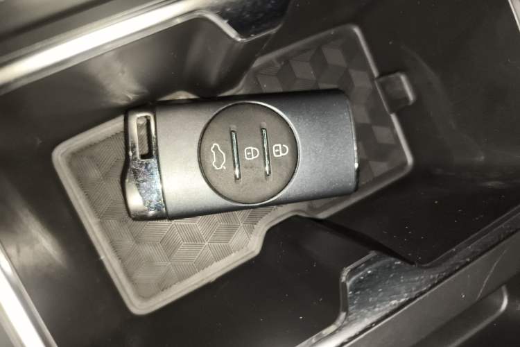 Used Chery Tiggo 5x 2025 1.5L CVT Excellence Edition
