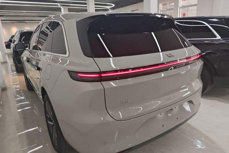 Used Li Auto L6 2024 Max Rear Left 45 Deg