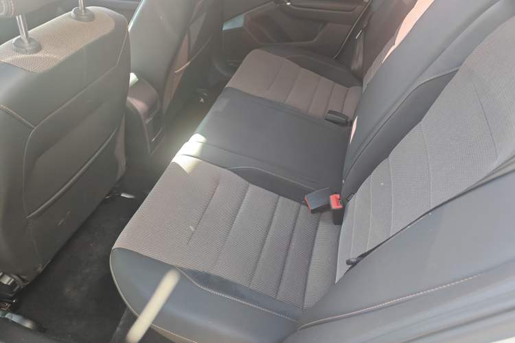 Used Volkswagen C-TREK 2017 1.6L Automatic Comfort Model
