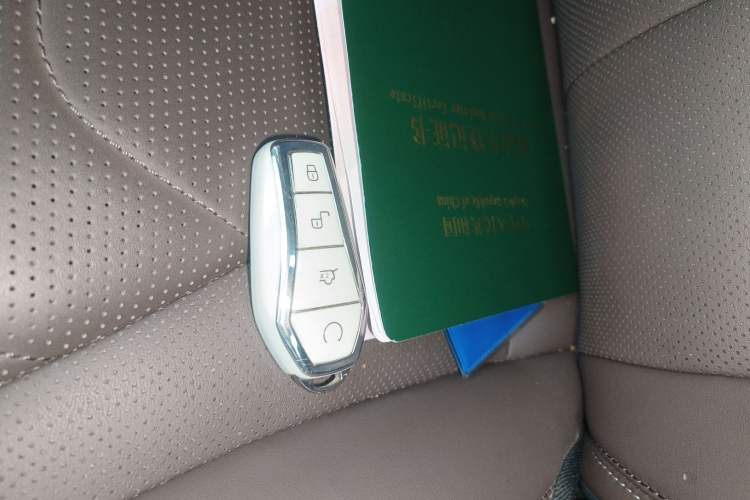 Used BYD Han 2022 DM-i 121KM Luxury Model
