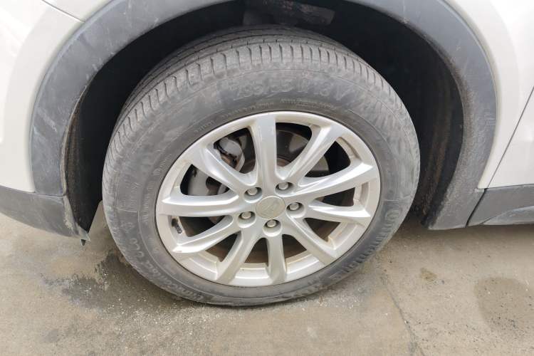 Used Cadillac XT4 2018 28T Two-Wheel Drive Tech Version