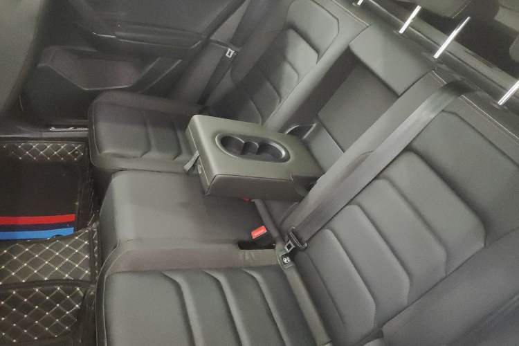 Used Volkswagen Tayron 2021 330TSI Two-Wheel Drive Luxury Smart Connectivity Version