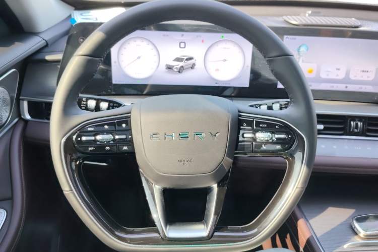 Used Chery Tiggo 8 PRO 2024 Champion Edition 290T Two-Wheel Drive Peak Version 7 Seats Steering Wheel