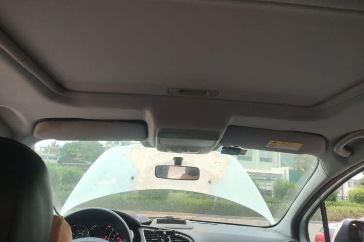 Used Peugeot 3008 2015 2.0L Automatic Classic Edition
