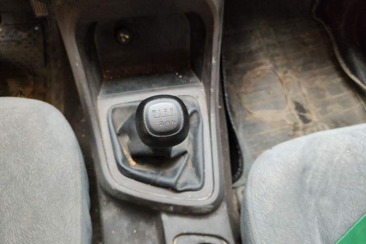 Used Wuling Hongguang V 2022 1.5L Enjoy Edition Hydraulic Power Steering LAR