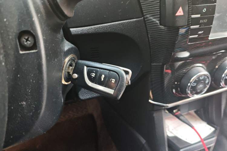 Used Toyota Corolla 2014 1.6L CVT GL-i Leather Edition
