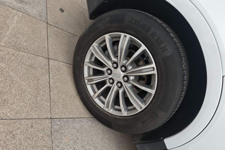 Used Cadillac XT5 2018 25T Luxury Model