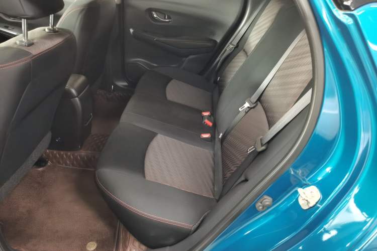 Used Nissan Lannia 2020 1.6L CVT Smart Connect Smart Cool Edition