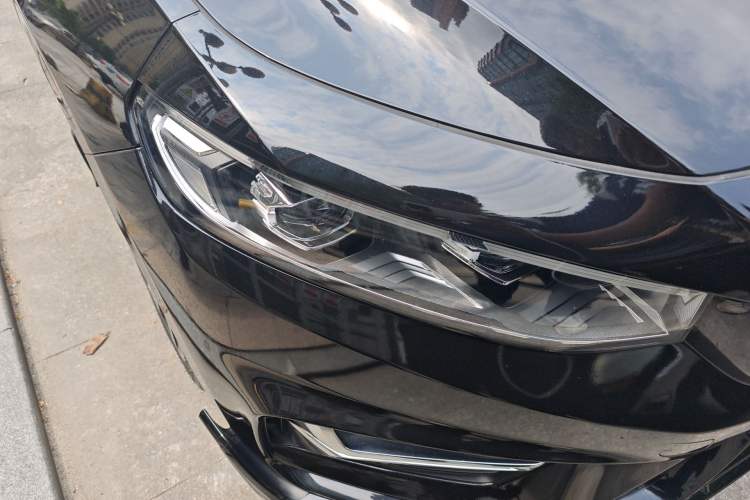 Used Geely Auto Preface 2025 Dongfang Yao 1.5TD Kunlun Edition Right Front Headlight