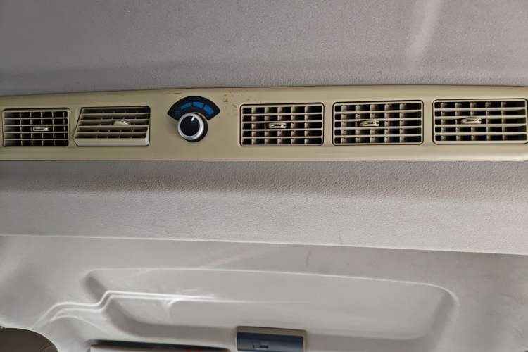 Used FORTHING Lingzhi 2019 M5 1.6L Exclusive Edition 7-Seater
