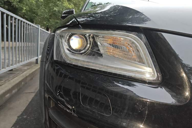 Used Audi Q5 2018 Collector's Edition 40 TFSI Technology Model