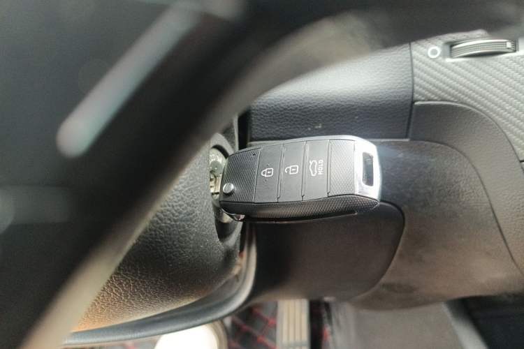 Used Kia K3 2016 1.6L Automatic with Sunroof
