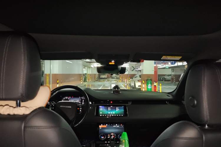 Used Land Rover Range Rover Evoque 2020 249 PS R-DYNAMIC SE Sport Technology Edition