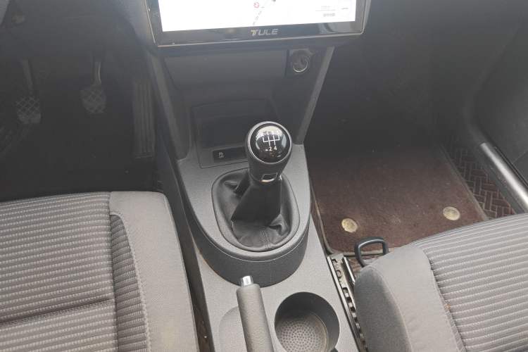 Used Volkswagen Touran 2015 1.4T Manual Fashion Edition 5-Seater