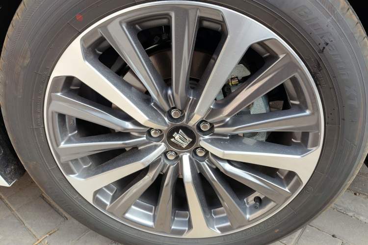 Used Toyota Crown Kluger 2026 Model 2.5L HEV All-Wheel-Drive Prestige Edition Exterior 4