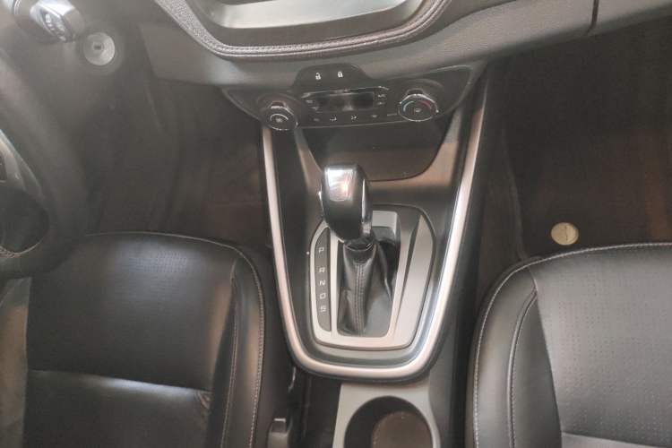 Used Ford Escort 2015 1.5L Automatic Fashion Model Gear Lever