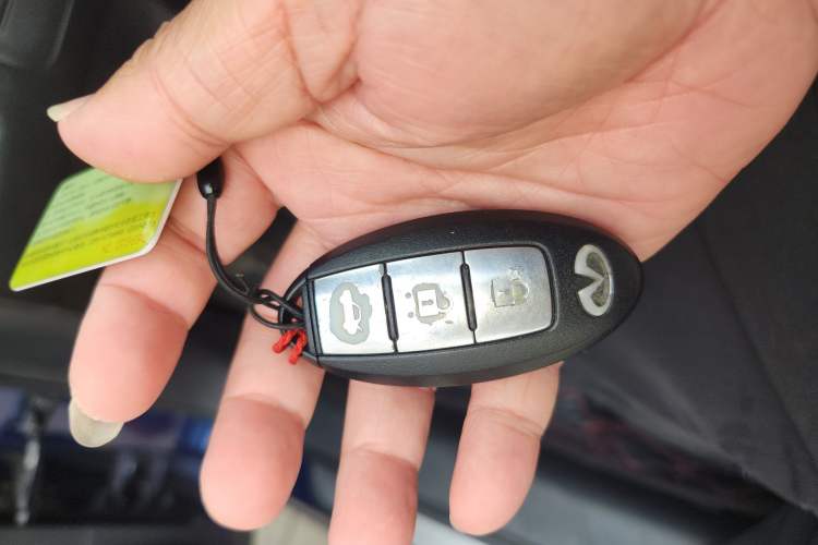 Used Infiniti Q50L 2016 2.0T Enjoyment Edition Vehicle Key