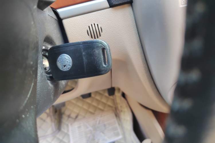 Used Buick Excelle 2011 1.6 LE-MT
