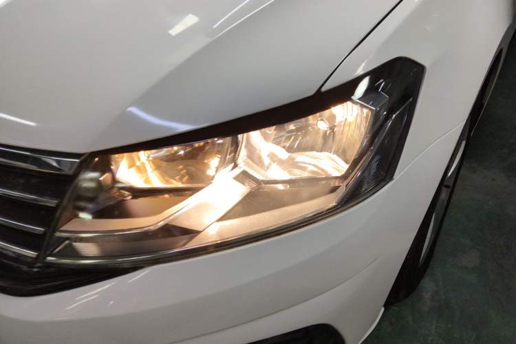 Used Volkswagen Lavida 2019 Lavida Start 1.5L Automatic Trendy Version China VI Standard Left Front Headlight