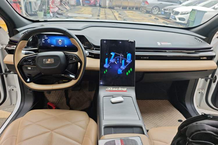 Used Geely Galaxy L6 2023 60km PLUS Center Console