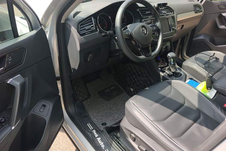 Used Volkswagen Tiguan L 2018 Revised 330TSI Automatic Two-Wheel Drive Flagship Edition
