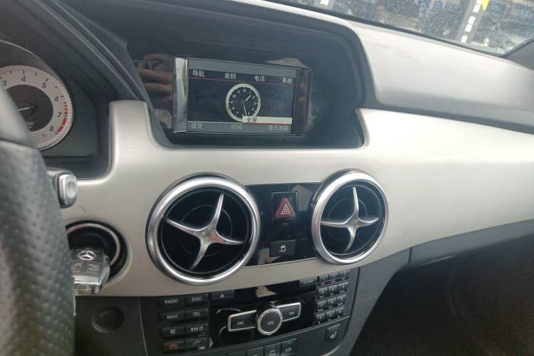 Used Mercedes-Benz GLK-Class 2015 GLK 260 4MATIC Fashion Edition Ultimate Version
