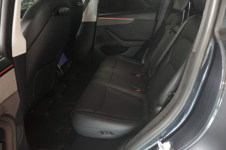 Used Tesla Model Y 2025 Long-Range All-Wheel Drive First Edition