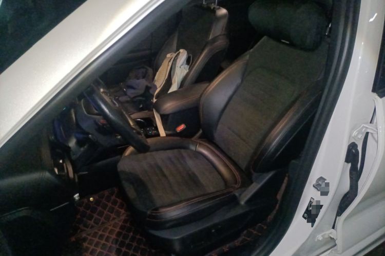 Used Ford Escape 2020 EcoBoost 245 Four-Wheel Drive Titanium Edition Left Front Seat